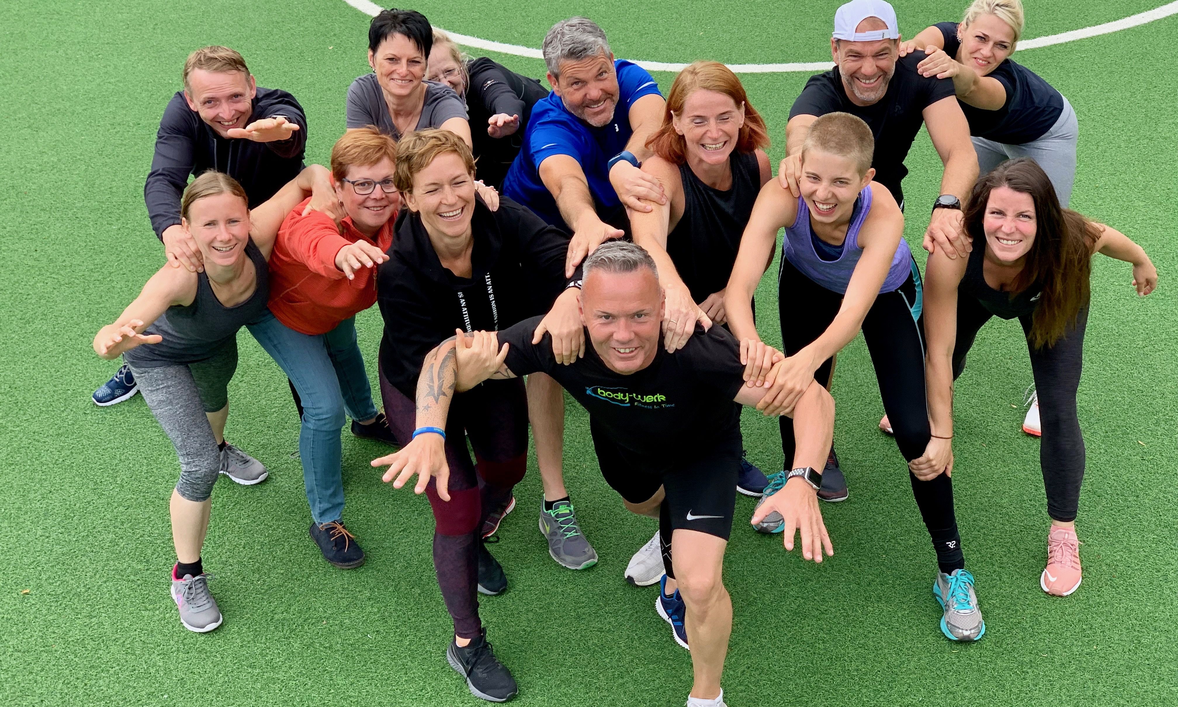 Gruppenbild Teilnehmer FitnessYogaCamp